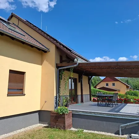Domeček Pod Skalami, 535
