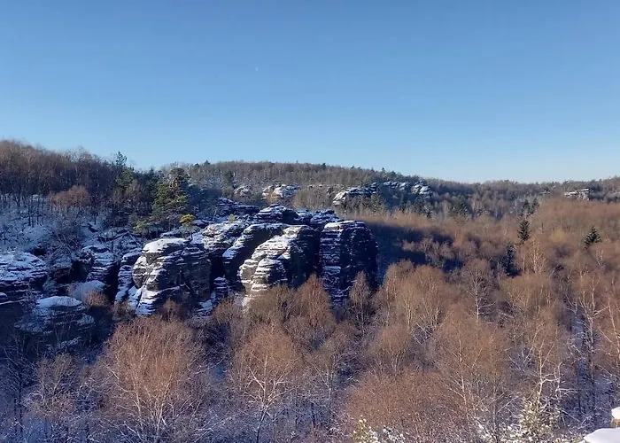Domecek Pod Skalami, 535 Tisá